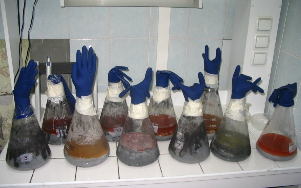 В Николаеве правоохранители “накрыли” нарколабораторию в одной из квартир