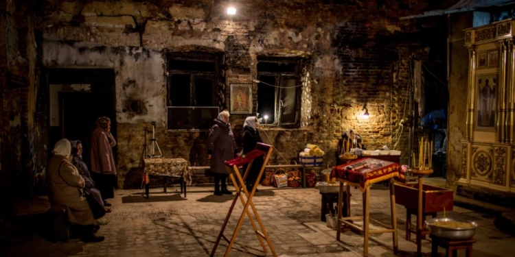 “Тело – президент, а душа – патриарх”. Конфликт в Донбассе имеет религиозный подтекст, считает богослов