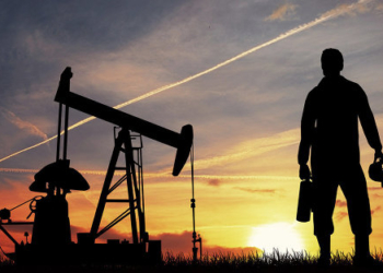 Нефть дорожает на фоне сокращения буровых установок в штатах