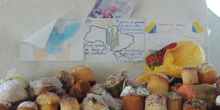 На Пасху снигиревцы пожаловали к военнослужащим на «Широкий Лан» не с пустыми руками