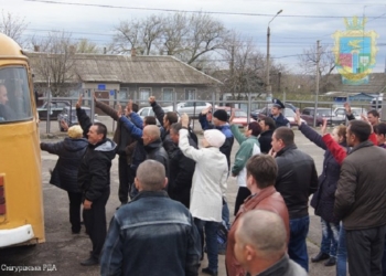 «Уходил я в армию по весне»: Снигиревка проводила первых призывников