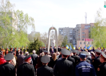 Цена человеческой оплошности – миллионы жизней: Николаев почтил память погибших ликвидаторов Чернобыльской катастрофы