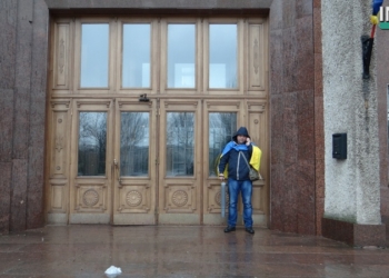 Николаевская общественность потребовала от «Юры-электрика» вернуть громаде водолазную станцию