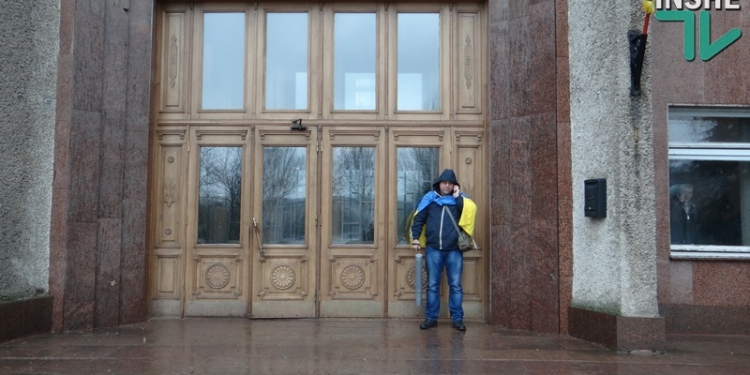 Николаевская общественность потребовала от «Юры-электрика» вернуть громаде водолазную станцию