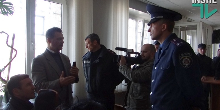 Дело Шпинды: судья срывался на крик, общественники требовали люстрации, а правоохранители пугали применением физической силы