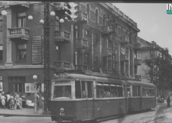 Пять дней рождения – это пять тортов, или Сколько лет Николаеву?