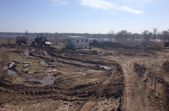 Милиция задержала песчаных браконьеров возле Коларово. Пока три машины