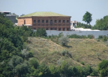 В Николаевском СИЗО застрелился заместитель дежурного помощника начальника изолятора