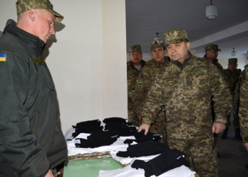 Министр обороны посетил полигон “Широкий лан” и потребовал осовременить программу обучения  бойцов