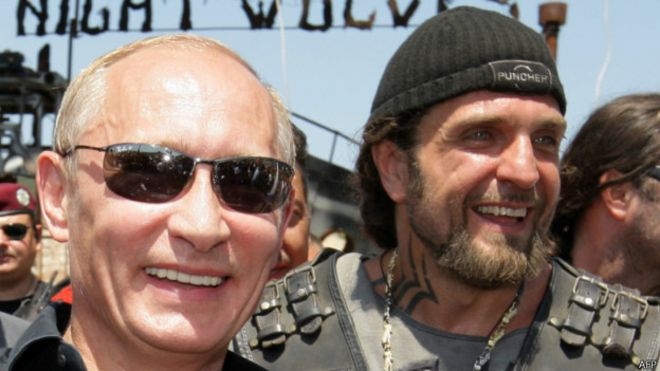 Москва осудила решение Польши не пускать байкеров. Хирург заявил, что они все равно проедут через Польшу