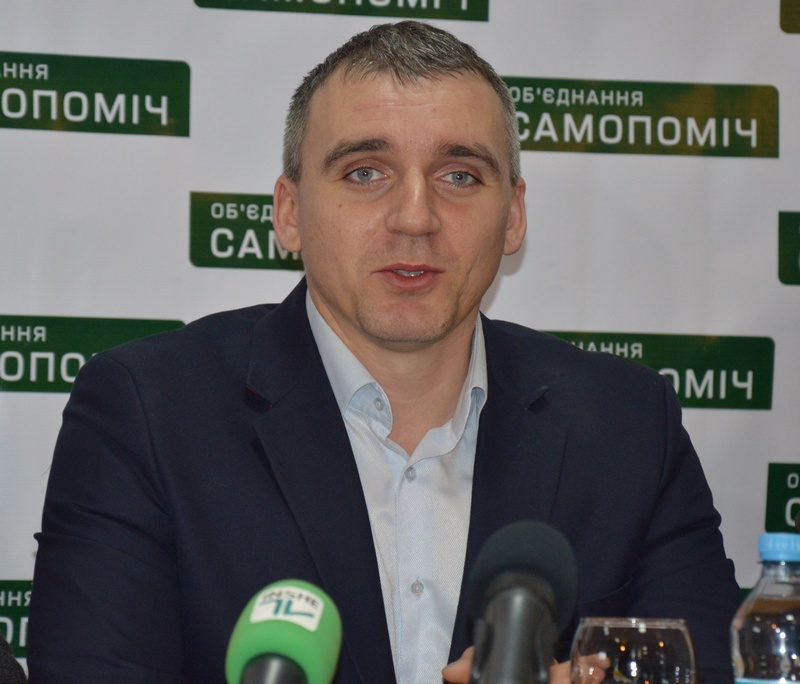 По предварительной информации на выборах мэра Николаева побеждает Александр Сенкевич 1