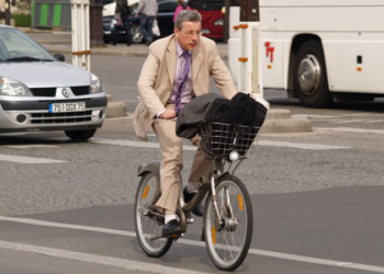 30 велопарковок установил ПриватБанк в Николаевской обл