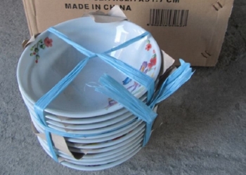 Скупой платит трижды: в Николаев хотели завезти под видом керамической фарфоровую посуду и меньше заплатить за нее на таможне