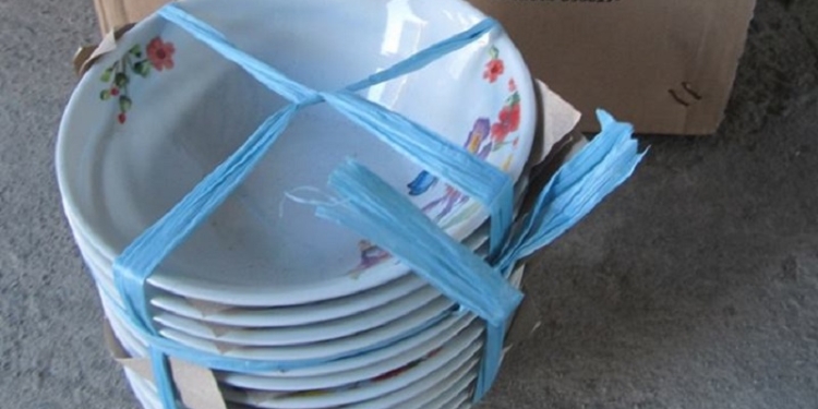 Скупой платит трижды: в Николаев хотели завезти под видом керамической фарфоровую посуду и меньше заплатить за нее на таможне