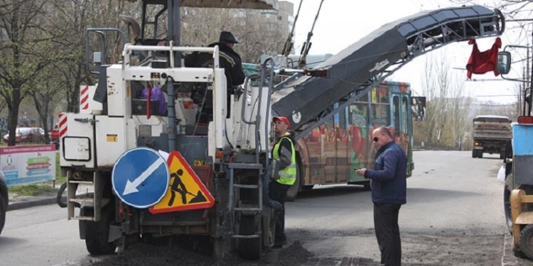 В Николаеве поставлена задача в первую очередь привести в порядок дороги на городское кладбище