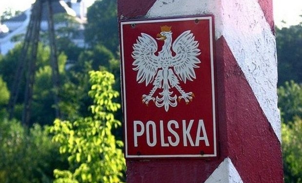 Польша отгораживается от России почти “стеной”: следить за границей будут башни, высотой с 15-этажные дома