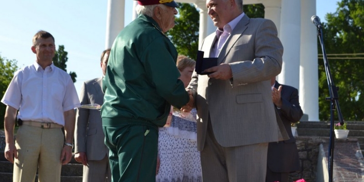Четверо жителей Вознесенска и Южноукраинска удостоены Почетных знаков отличия «За заслуги перед Николаевщиной»