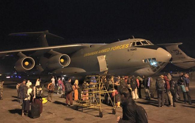 Крайнего нашли. За поломку самолета, эвакуировавший украинцев из Непала, будет отвечать Николаевский "НАРП" 1