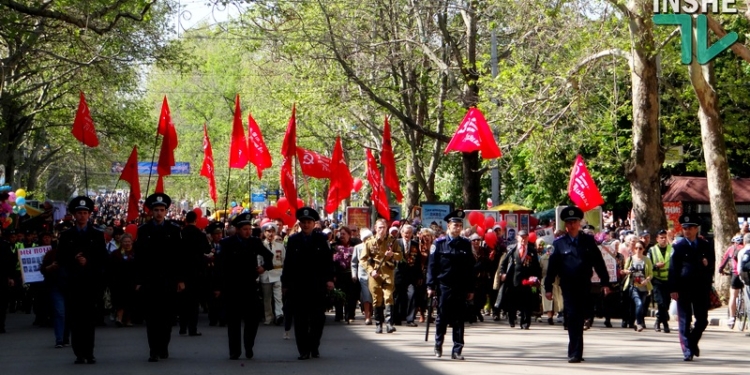 В Николаеве коммунисты маршем прошли по главной улице города