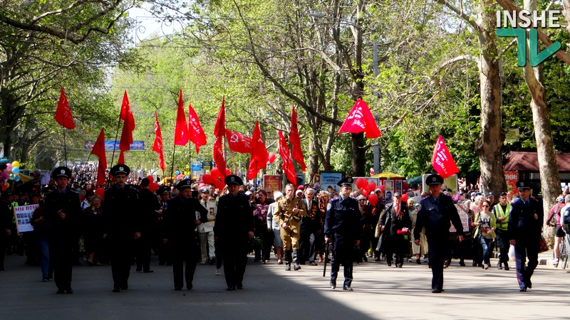 В Николаеве коммунисты маршем прошли по главной улице города 15