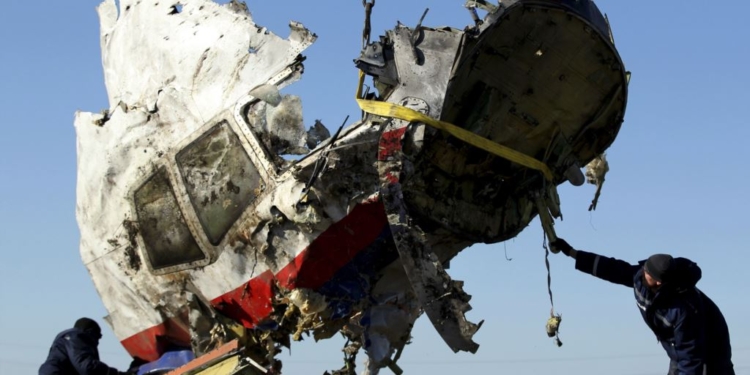 “Гэбэшный вброс” и “белый шум”. Как в России и в Нидерландах отреагировали на “новое расследование” о катастрофе “Боинга”