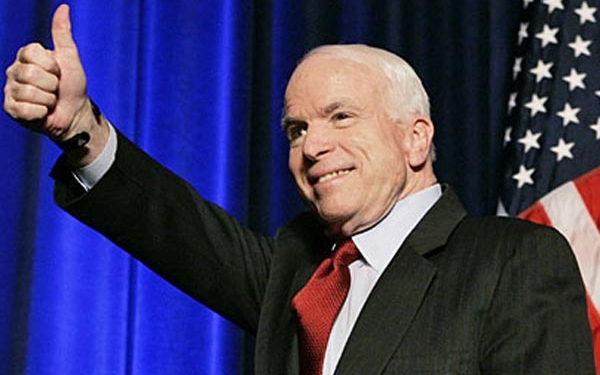 Маккейн не сможет стать советником в Украине из-за Конституции США