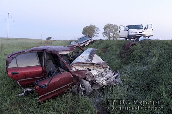 В смертельном ДТП на Волыни погибло 4 человека