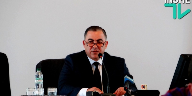 Есть ли жизнь по Регламенту в горсовете? На требование Татьяны Сусловой Андрей Баев предложил пересмотреть решение о Соборной площади