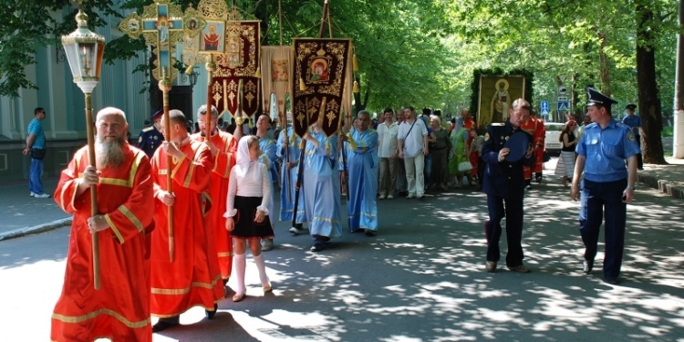 Памяти святителя Николая: в Николаевской области стартовал Крестный ход (РАСПИСАНИЕ)