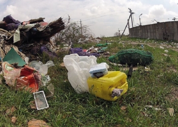 Зачем дешевле, когда можно дороже? В Заводском районе предпочли возчика мусора, чьи услуги на 1 млн.грн. дороже