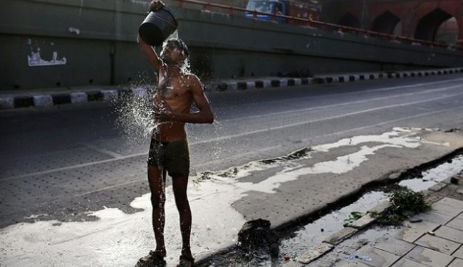 Число жертв жары в Индии достигло 500 человек
