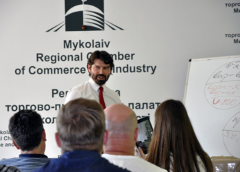 Автор Трехфункциональной Экономической Модели Украины представил ее николаевским предпринимателям