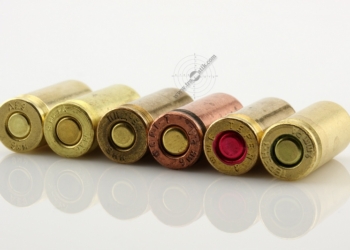 У станции Николаев-Грузовой николаевец нашел полтора десятка патронов калибра 9 мм