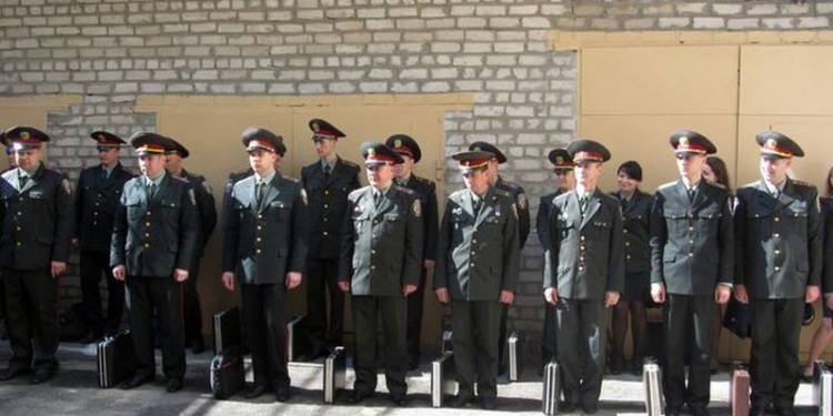 Главное – чтобы костюмчик сидел: в УГПтС Украины в Николаевской области провели строевой смотр личного состава