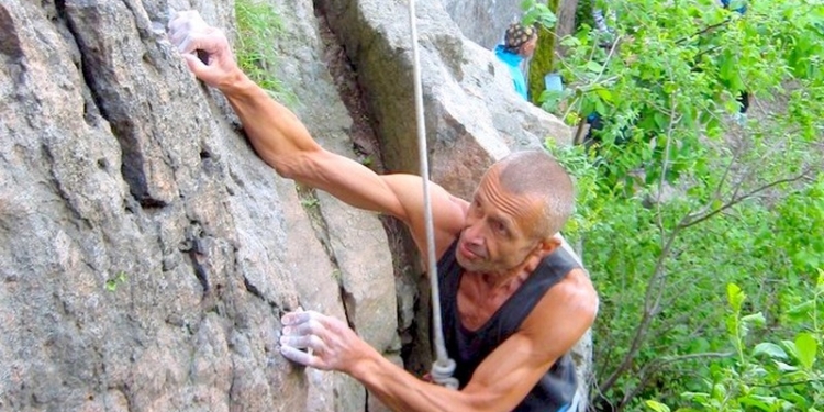 Когда возраст – не помеха: в Южноукраинске прошел чемпионат Украины по скалолазанию среди ветеранов