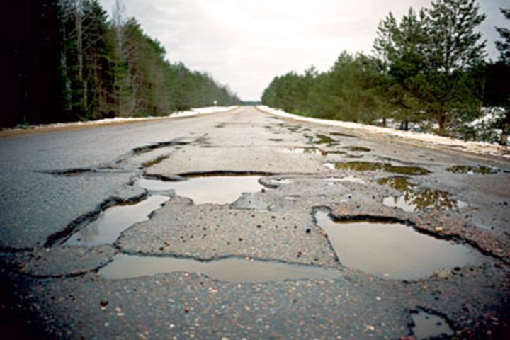 Мининфраструктуры: Украине нужен триллион гривен на ремонт дорог 1
