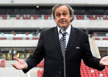 Платини не хочет бойкотировать футбольный чемпионат мира в России