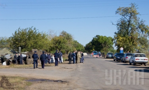 На въездах в Одессу сняли все вооруженные блокпосты 1