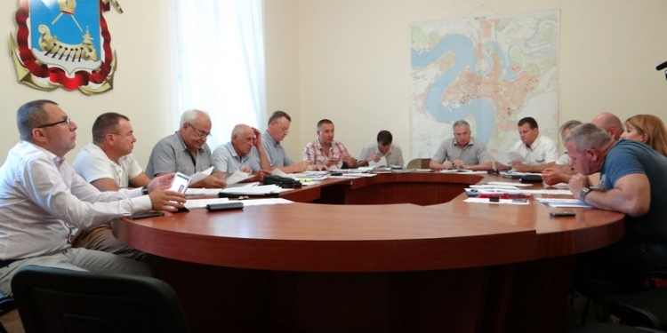 «Это – афера» – депутаты-«земельщики» выступили против вынесения на сессию вопроса о создании «коммунального пароходства» в Николаеве