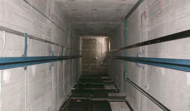 В Николаеве воры обесточили уже 53 лифта