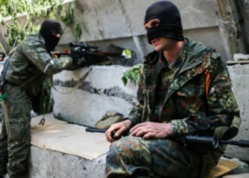 В Донецк приехали полтысячи “натренированных” в РФ наемников