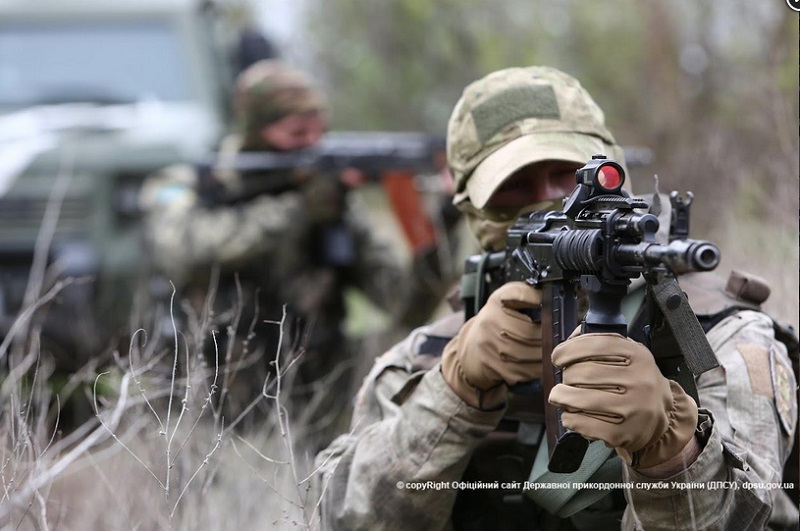 За день боевики более 10 раз обстреливали украинские позиции 1