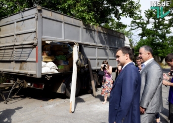 Николаевщина отправила в зону АТО шестой “гумконвой”