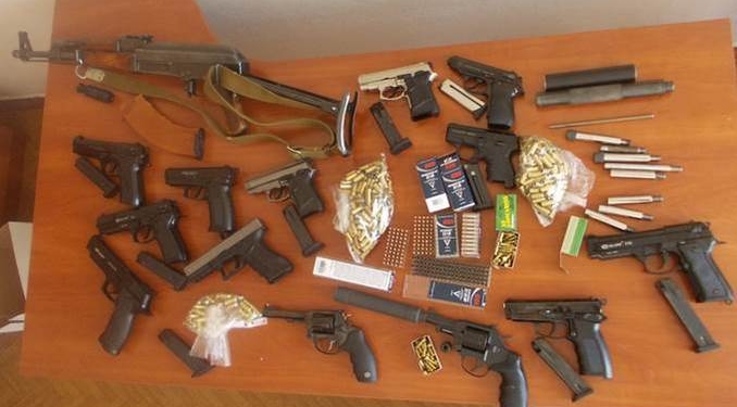 В Николаевской области из стартовых пистолетов делали «травматы». Больше не будут