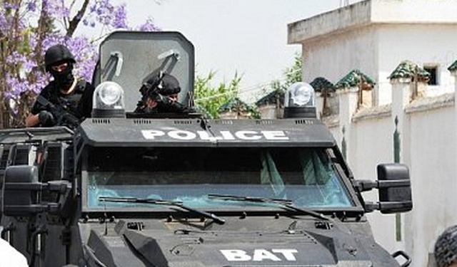 Неизвестные напали на отель в Тунисе: слышны взрывы, один человек убит