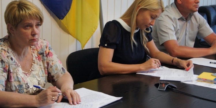 В Николаевской ОГА обсудили начисление отпускных и материальной помощи на оздоровление педагогическим работникам