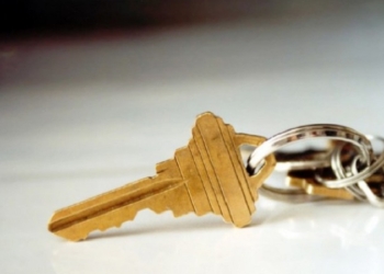 Женщину с психическим заболеванием лишили квартиры в Николаеве