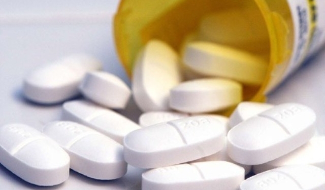 В Первомайском районе правоохранители задержали торговца метадоном: он сбывал таблетки, которые экономил на себе