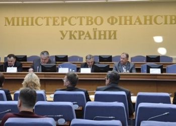 За прошедший месяц госдолг Украины вырос на 7 миллиардов гривен