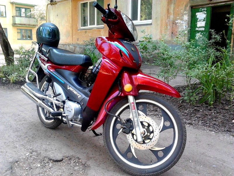 Мало того, что в розыске, так еще и под кайфом: в Вознесенске задержали водителя мотоцикла 1
